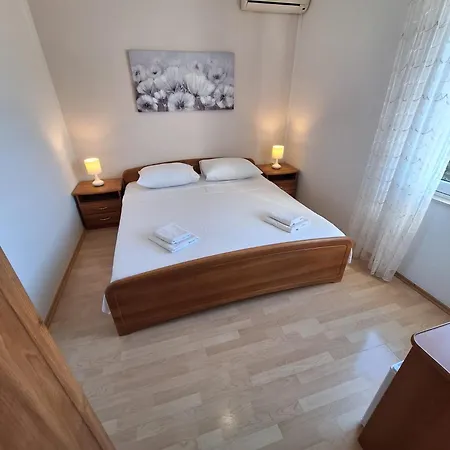 Katarina Pensionat Banići